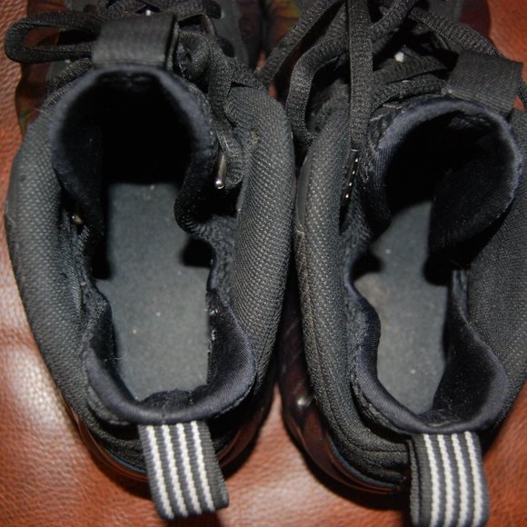 Nike Air Foamposite One Hologram 2015 (314996-900) Multi-Colored US Men's SIZE 9 - Picture 16 of 16